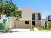 Entrega inmediata| Casa de 4 recámaras en privada con...