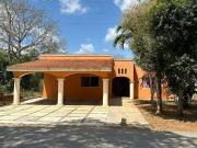 Entrega inmediata| UNA PLANTA| 3 recámaras| Zona la ceiba