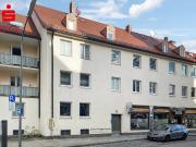 Entwicklungsfähige 3 Zimmer Wohnung mit Loggia & Garage,...