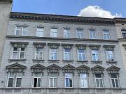 Entwicklungspotenzial in Bestlage: Dachausbauprojekt...