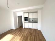 Entzückende, generalsanierte Wohnung mit 2 Balkonen nahe...