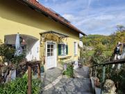 Entzückendes Einfamilienhaus mit Gartenoase in sonniger Lage