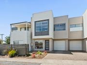 Enviable Lifestyle on Offer in Sought After Seaside Location