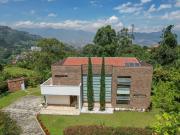 ENVIGADO ESCOBERO BAJO, SIN RUIDO, NATURALEZA 4 HABITACIONES