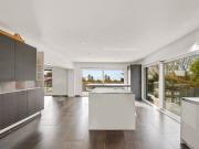 EPALINGES Luxusimmobilie mit atemberaubender Aussicht