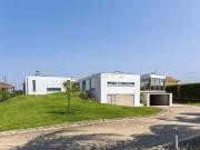 Moradia T6 | piscina interior | ginásio | garagem para...