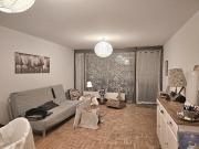 Erdgeschoss 3 Zimmer Wohnung U2 Nähe mit Grosser Terrassee