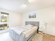 Erdgeschoss mit 15 m² Süd/West Terrasse neu & hochwertig...