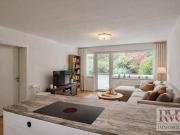 Erdgeschoßjuwel mit zwei Gärten in Aigen