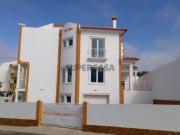 Ericeira / Centro Moradia Geminada V3 com vista de mar