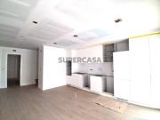 ERICEIRA T2 COM TERRAÇO E VISTA MAR