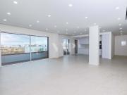 Eriluc Apartamento T3 moderno com varanda em Quarteira...