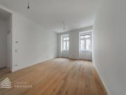 Erstbezug 2 Zimmer Wohnung mit Balkon, Nähe Aumannplatz
