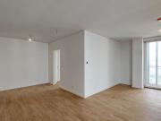 Erstbezug 3 Zi. Wohnung mit Rooftop Pool & Sauna