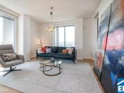 Erstbezug 3 Zi. Wohnung mit Rooftop Pool & Sauna