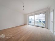 Erstbezug 3 Zimmer Wohnung mit Balkon, Nähe Aumannplatz