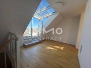 ERSTBEZUG 4 Zimmer DG Wohnung mit Freifläche