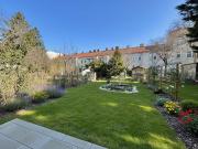 ERSTBEZUG | Außenflächen mit direktem Blick auf den...