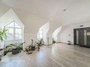 Erstbezug! Beeindruckendes 6 Zimmer Büro in Toplage