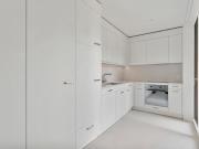 Erstbezug Büro | Praxisfläche an ruhiger Stadtlage