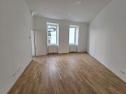 ERSTBEZUG BÜRO/PRAXIS ca. 50 m² 2 ZIMMER NÄHE SPITZ, U6...