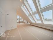 Erstbezug! Exklusive 3 Zimmer DG Wohnung, Nähe...