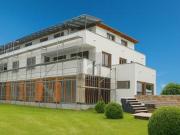 ERSTBEZUG EXKLUSIVER NEUBAU AM CHIEMSEE WHG 2/9