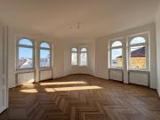 Erstbezug – großzügige Stilaltbauwohnung vis a vis des...