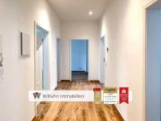 Erstbezug | Hochwertig renovierte Drei Zimmer Wohnung |...