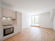 Erstbezug. Hochwertige Drei Zimmer Dachgeschoßwohnung...