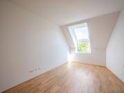 Erstbezug. Hochwertige Drei Zimmer Dachgeschoßwohnung...