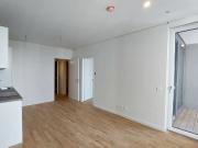 Erstbezug I TOWER HOMES bei der U1 *Rooftop Pool inklusive