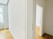 NEUE+ Erstbezug im Stilaltbau: Hochwertige 3 Zimmer...