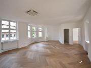 Erstbezug in OBK! Traumhafte 3 Zi Whg mit Balkon & 2 Bädern