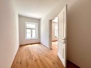 Erstbezug! Kompakte 2 Zimmer Altbauwohnung Top 8