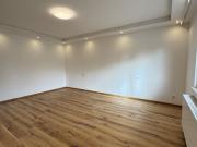 Erstbezug mit Augartenblick Stilvolle 3 Zimmer Wohnung...