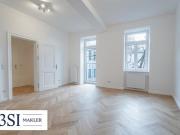 Erstbezug mit Freifläche hochwertige 4 Zimmer mit Balkon