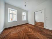 ERSTBEZUG mit HOFANTEIL in schön sanierter...