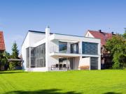 Erstbezug! Moderne 8 Zimmer Villa in Ruhelage