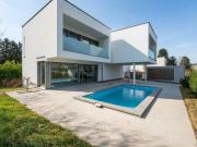 Erstbezug! Moderne Architekten Villa mit Pool in Tulbing