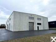 Erstbezug! Moderne Bürofläche mit großer Halle