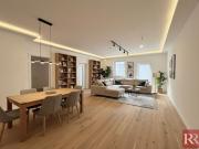 Erstbezug moderne Wohnung mit großzügigem Innenhof