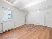 Erstbezug nach Generalsanierung, 1. OG Wohnung,...