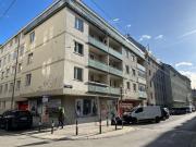 Erstbezug nach Generalsanierung Helle 3 Zimmer Wohnung...