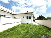 Erstbezug nach Renovierung! Traumhaus in Neufeld an der...
