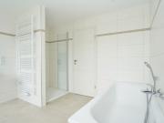 Erstbezug nach Sanierung 5 Raum Familienwohnung