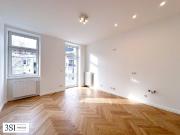 Erstbezug nach Sanierung: Altbau Charme trifft modernen...