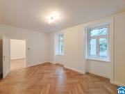 Erstbezug nach Sanierung: Attraktive 2 Zimmer...