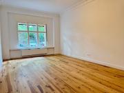 Erstbezug nach Sanierung | barrierefreie Altbauwohnung...