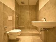 Modernes Wohnen! Bezugsfreie 2 Zi Whg zu vermieten